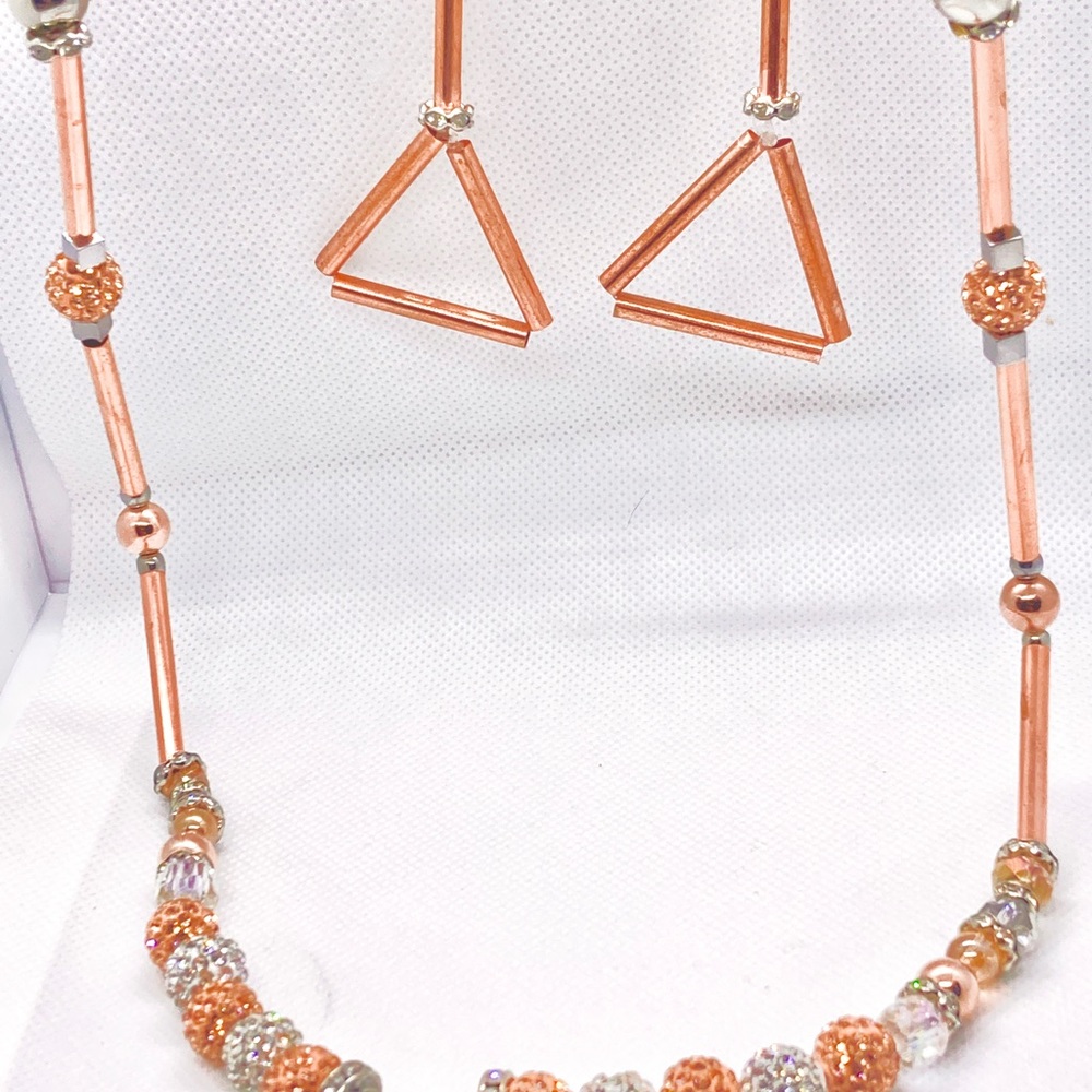 🔥NEW🔥 long necklaces or lanyards, bling & beautiful.